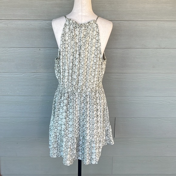 Trixxi Halter Dress - Picture 5 of 9